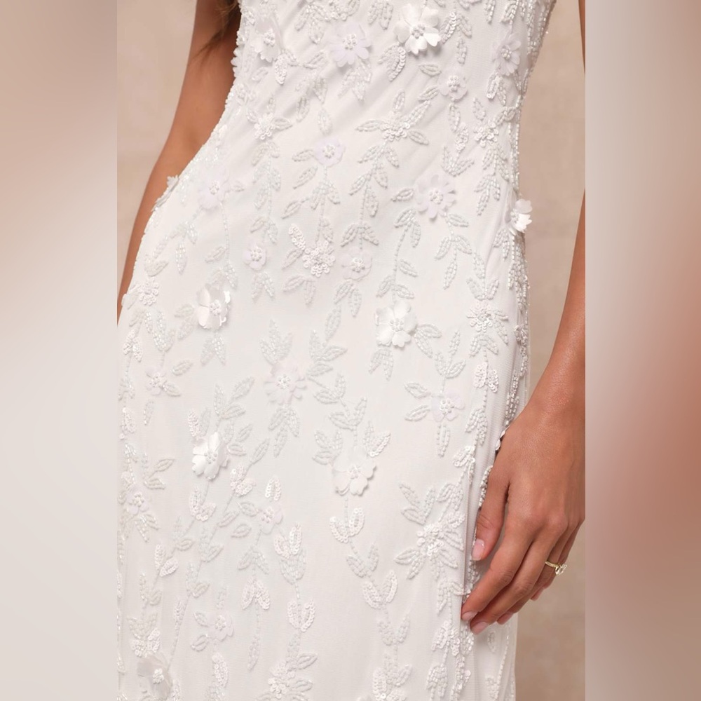Lulu's White Embellished Square-Neck Wedding Gown - Picture 2 of 12
